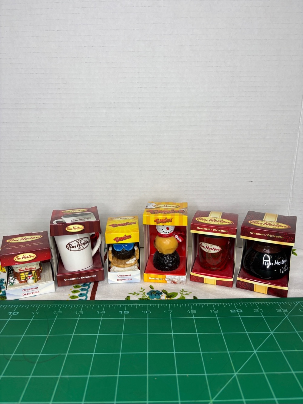 Tim Hortons Holiday Christmas Ornament Set 2010 2012 Collectibles Coffee Decor